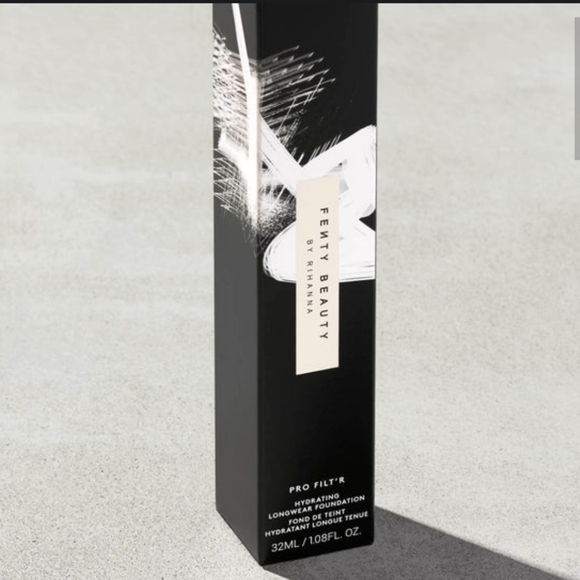Fenty Beauty Other - 🆕 NIB Fenty Beauty Pro Filt'r Foundation #330